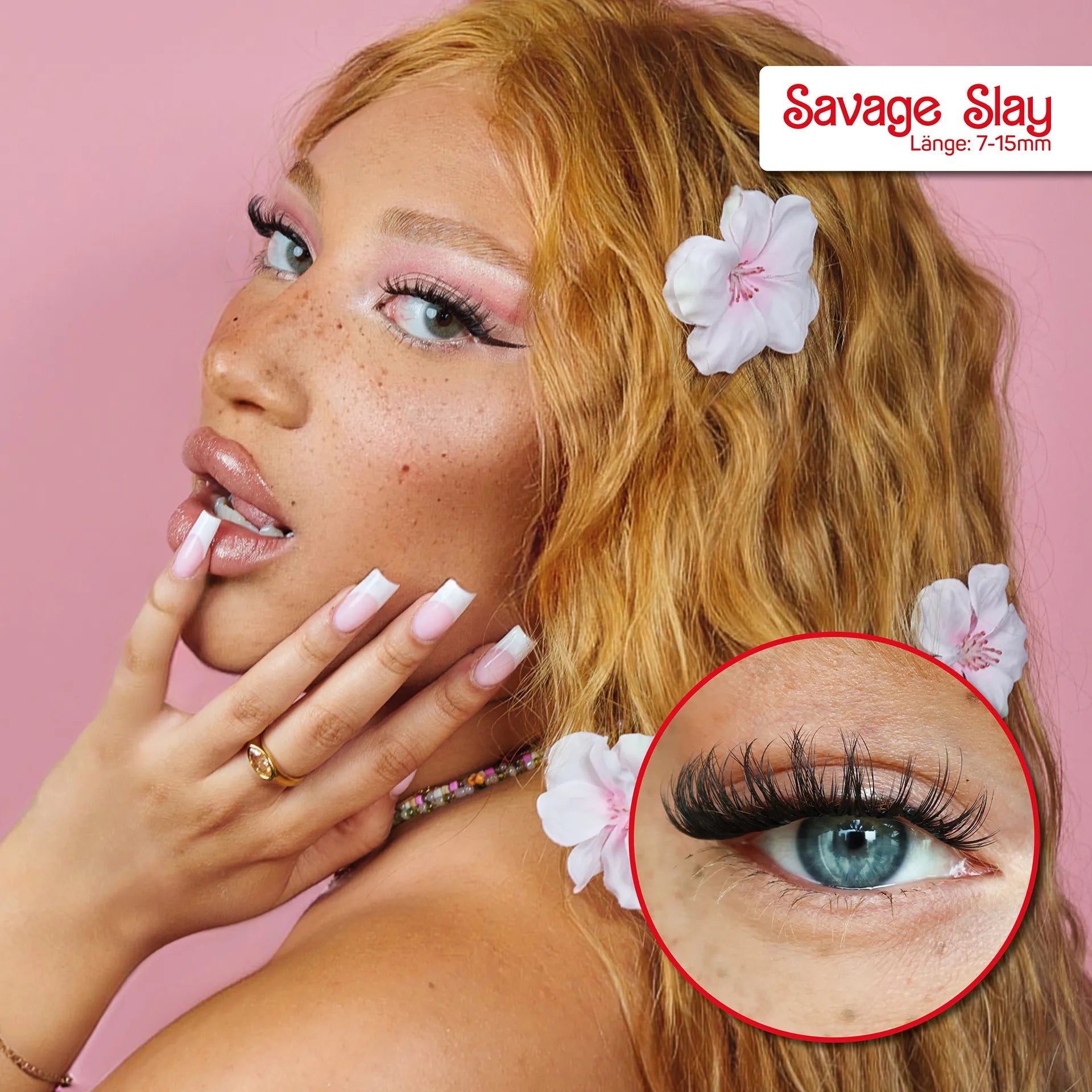 Model mit Savage Slay DIY Lash-Extensions und Slaybabz Produktbox für einen starken Lash-Look
