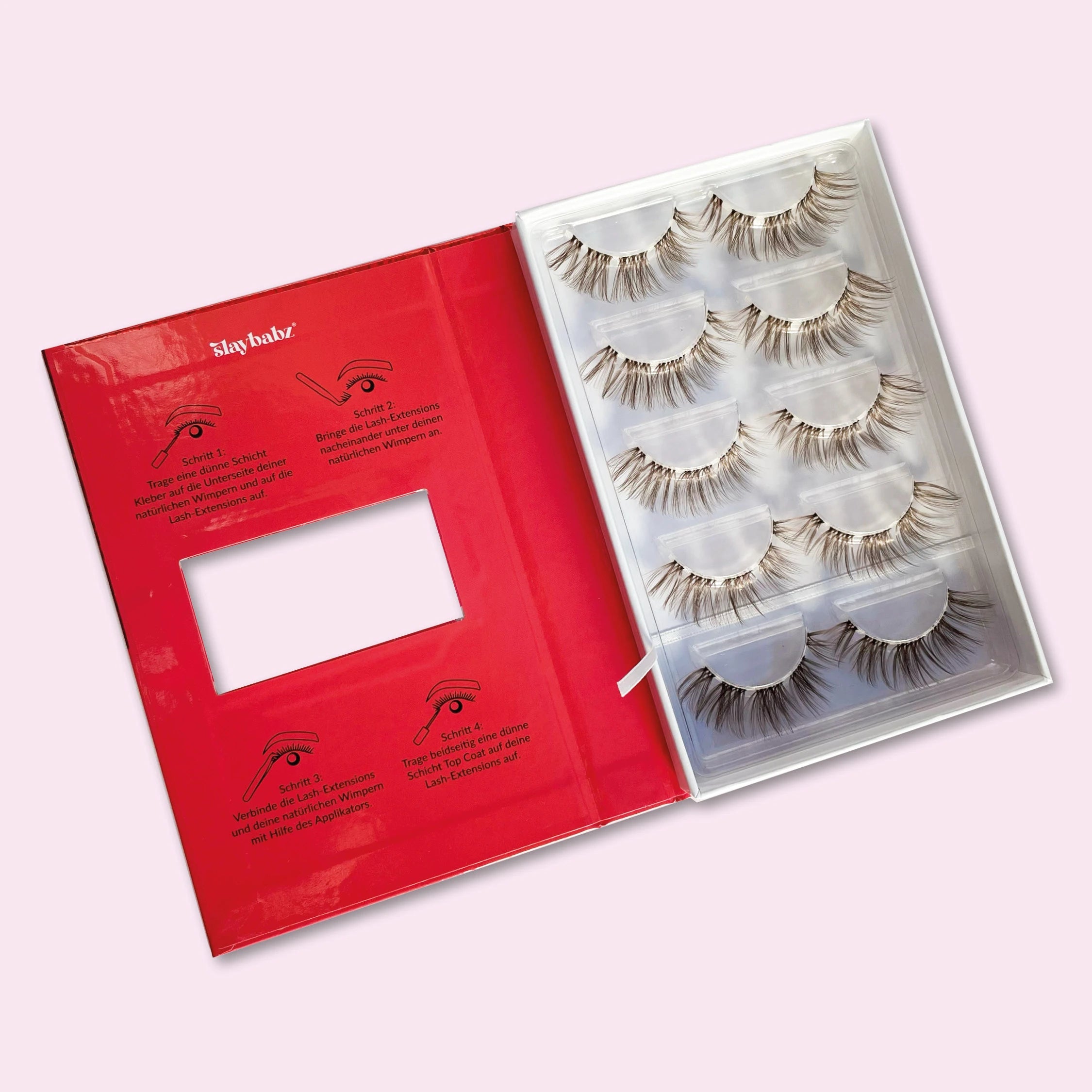 Bad Intentions DIY Lash-Extensions Box in Braun geöffnet mit starken Lash-Segmenten von Slaybabz