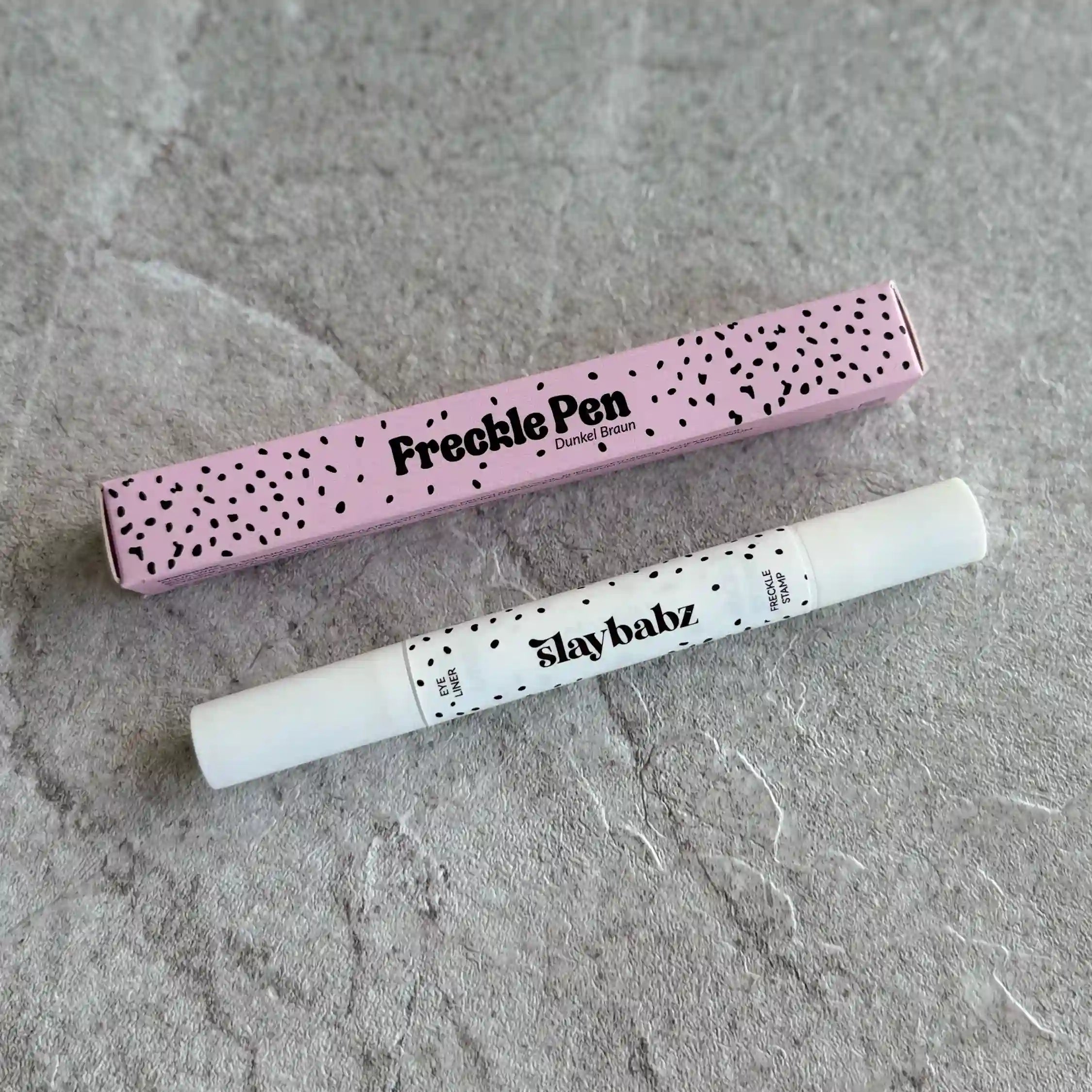 2-in-1 Freckle Pen & Eyeliner Dunkel Braun